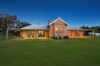 Book Canyonleigh Accommodation Vacations Accommodation Australia Accommodation Australia