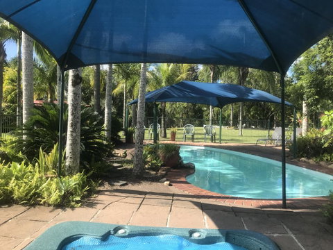 Ferns Hideaway Resort - Accommodation Australia 2