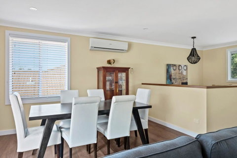 Fifty Five On Clyde - Accommodation Australia 2