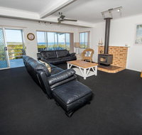 Fingal Bay Beach House 32 Lentara Street - Accommodation Australia