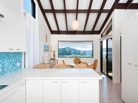 Fingal Heights@Fingal Bay - Accommodation Australia 3