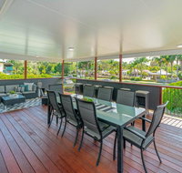 Finlay's Retreat - Pet Friendly House - Yamba - Accommodation Australia