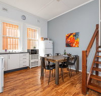 Five Ways CBD Apartment - Spacious Wifi Free Parking - Accommodation Australia