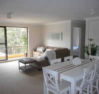 Fleur Court Unit 9 26-28 Head Street - Australia Shopping