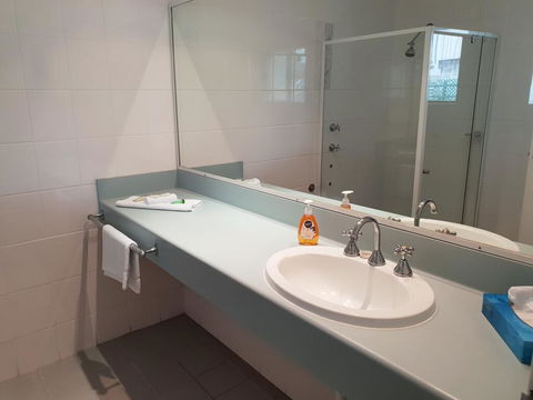 Forresters Beach Resort - Accommodation Australia 2