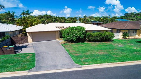 Frangipani Hideaway - Local Tourism 0