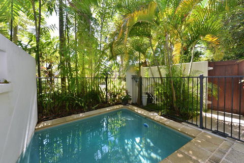 Frangipani Sur La Mer - Accommodation Australia 2