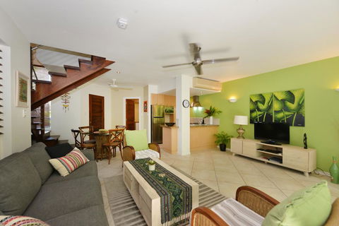 Frangipani Sur La Mer - Accommodation Australia 3