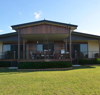 Fraser Views bed and breakfast - Local Tourism