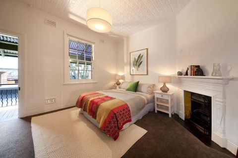 FUN TIMES In HUGE House 1 Minute To SYDNEY HARBOUR - Accommodation Australia 1