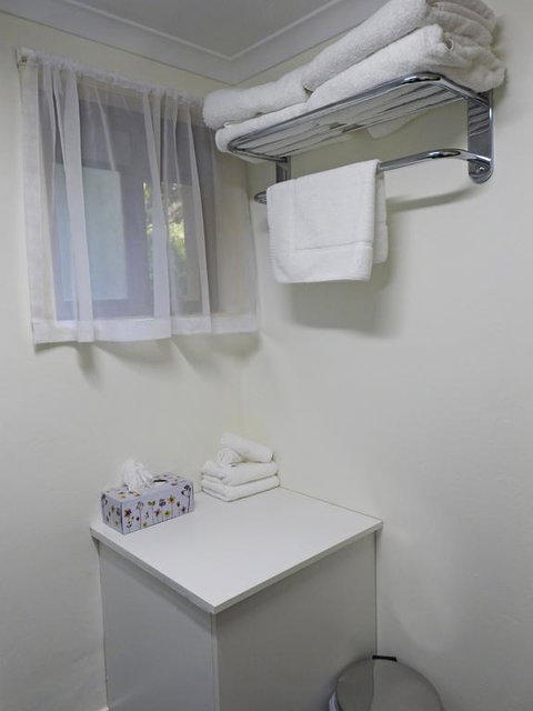 Gallery Motel - Accommodation Australia 3