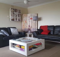 Gateway to the Surf Coast and Geelong - Accommodation Australia