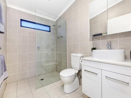 George Bass Motor Inn - Local Tourism 1