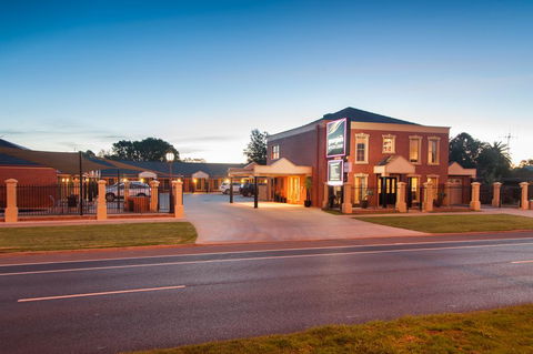 Georgian Motor Lodge - Local Tourism 0
