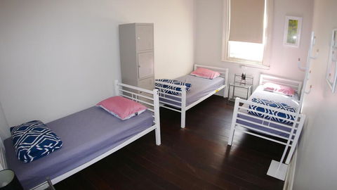 Geraldton Backpackers - Accommodation Australia 3
