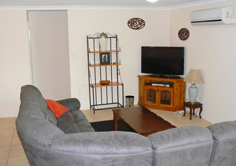 Geraldton Luxury Vacation Home - Accommodation Australia 2