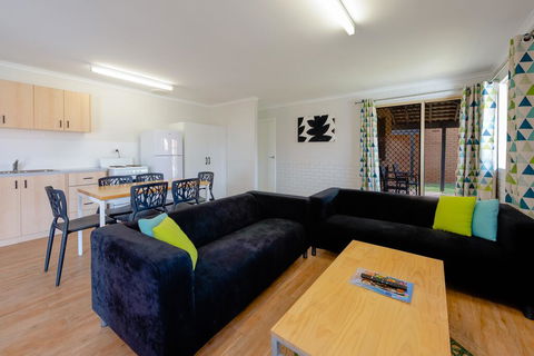 Geraldton's Ocean West Holiday Units & Short Stay Accommodation - Accommodation Australia 2