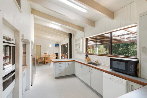 Getaway South Coast - Holiday House With Pool - Australia Shopping 0