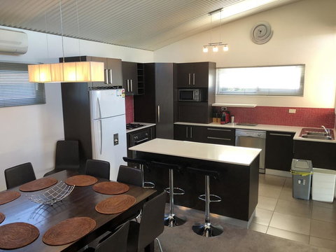 Gippsland 119A - Australia Shopping 3