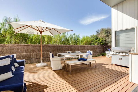 Glamour On Gulls - Australia Shopping 3