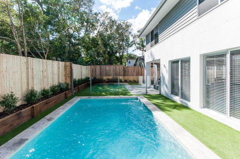 Going Coastal On Sunshine - Accommodation Australia 3