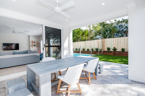 Going Coastal On Sunshine - Accommodation Australia 2