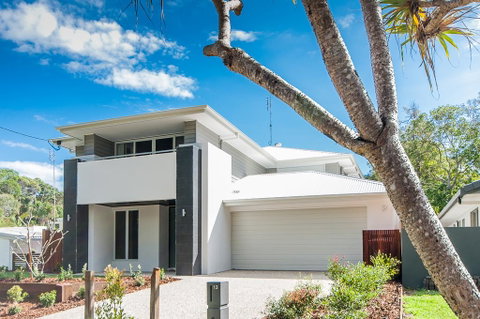 Going Coastal On Sunshine - Accommodation Australia 1