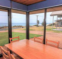 Gold Coast Views - 10 Gold Coast Drive - Accommodation Australia
