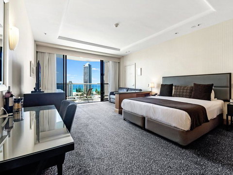 Gold Tower 2 Bed In Oaks Surfers Paradise - Australia Shopping 0