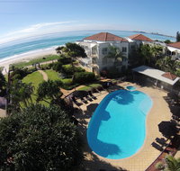 Golden Riviera Absolute Beachfront Resort - Accommodation Australia