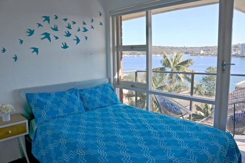 Gorgeous 2 Bedroom Apartment With Panoramic Views - Accommodation Australia 3
