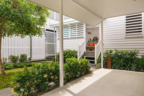Gorgeous Cottage Close To The City - Accommodation Australia 0