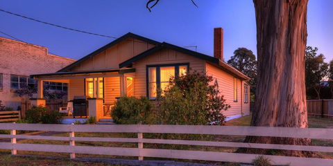 Grace's Spa Cottage - Accommodation Australia 0