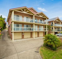 Grand Pacific 2 Unit 1 - Accommodation Australia