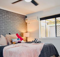 Grey Brick Apartment - Accommodation Australia