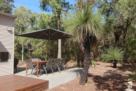 Hamelin Bay Seaclusion - Australia Shopping 2