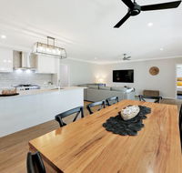 Hamptons  the Point - Local Tourism