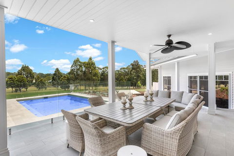 Hamptons On Figtree - Local Tourism 0