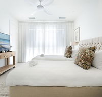Hamptons Style 2 Bedroom Executive Luxury Apartment - Accommodation Australia