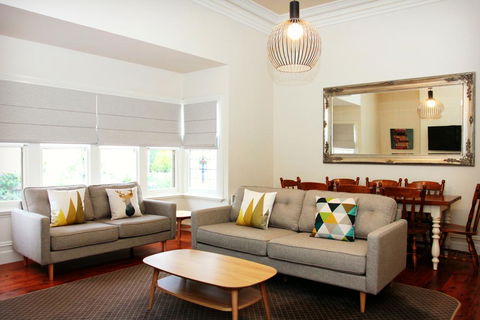 Hansen Street Retreat - Local Tourism 1