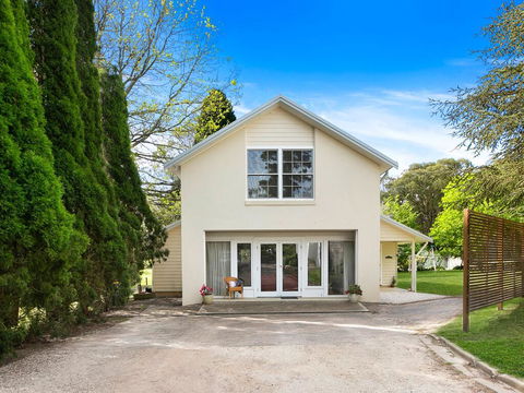 Hardigreen Park - Spacious With Tennis Court - Accommodation Australia 0
