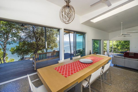 Headland Hideaway - Accommodation Australia 3