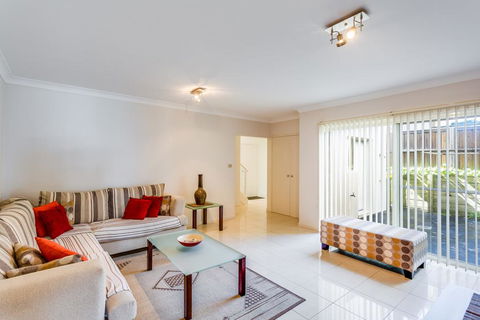 Hear The Waves At Anna Bay! - Accommodation Australia 2