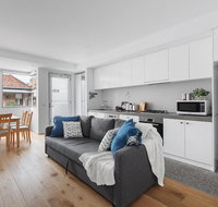 Heart of Windsor Apartment by Ready Set Host - Accommodation Australia