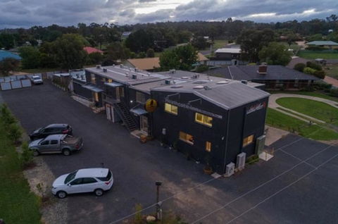 Heathcote Inn - Bed n Breakfasts 1