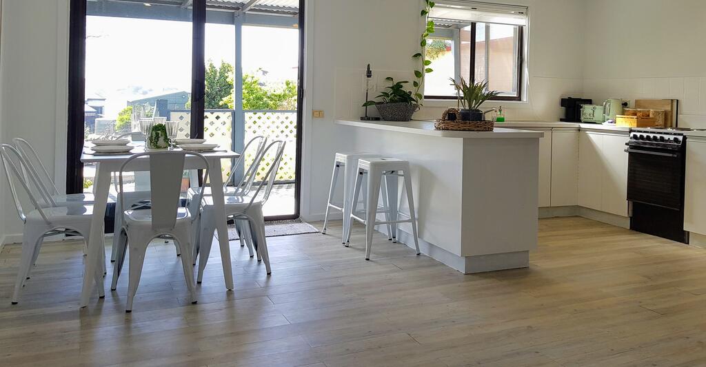 Clayton Bay SA Accommodation Australia