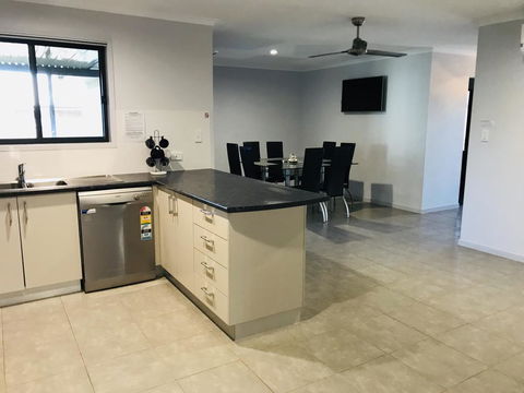 Hervey Bay Holiday Home - Local Tourism 2