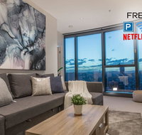 Highlife Luxury Carpark Wifi Pool Gym Netflix - Accommodation Australia