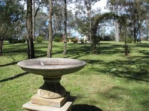 Hill Top Country Guest House - Australia Shopping 1