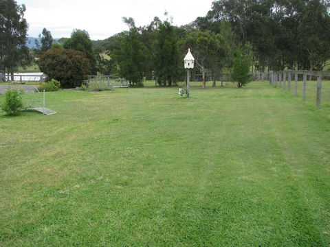 Hill Top Villas - Australia Shopping 2